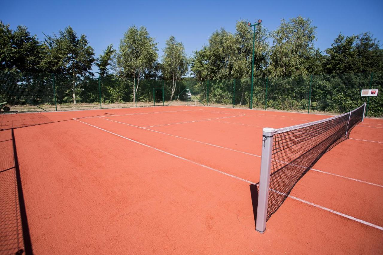 Vila Le Champ Du Coq Gesves Exteriér fotografie